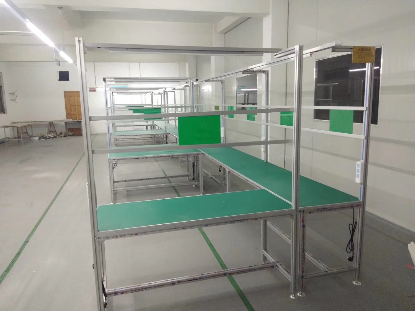 淮北市铝型材护围栏定制，铝型材实验室工作台